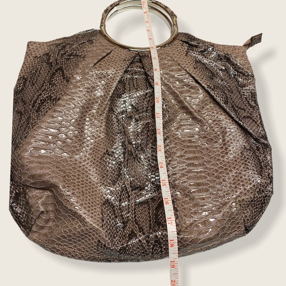 NWOT Snake Skin Pattern Tote - Picture 2 of 6